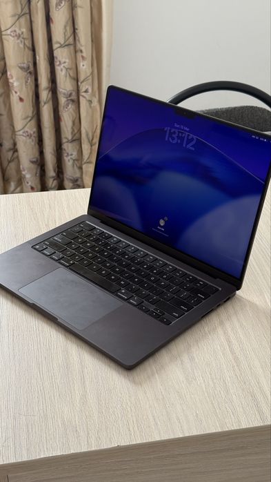 Macbook Pro m3 pro. 18/512. 14”
