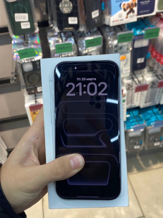 iPhone 17 pro белый новый