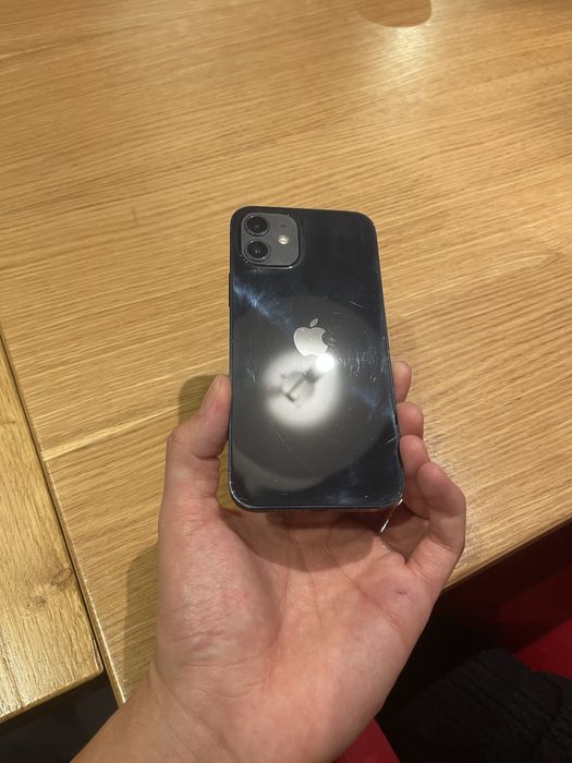 Продам iphone айфон 12 либо обмен на айфон 13 с доплатой
