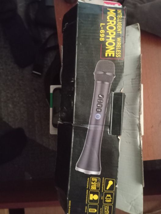 Караоке микрофон