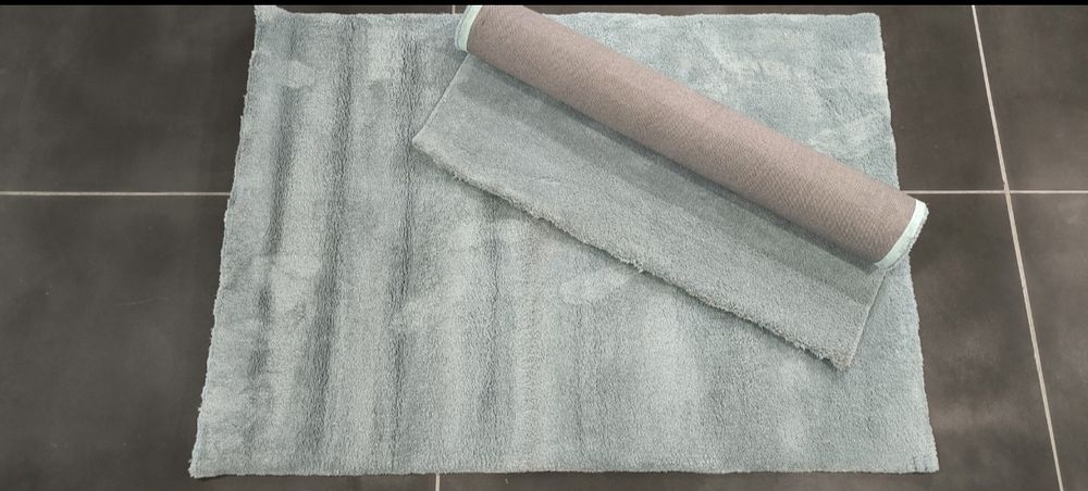 Килим 160x230 пастелно синьо