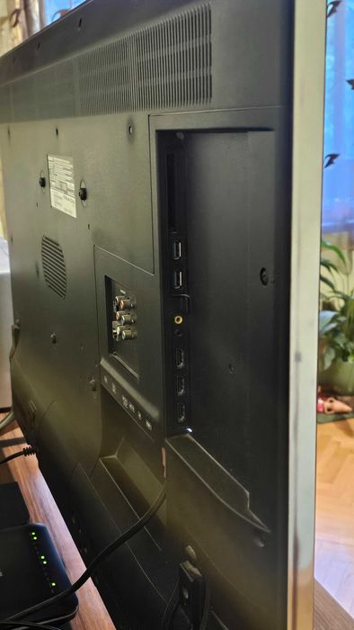 Телевизор Hitachi