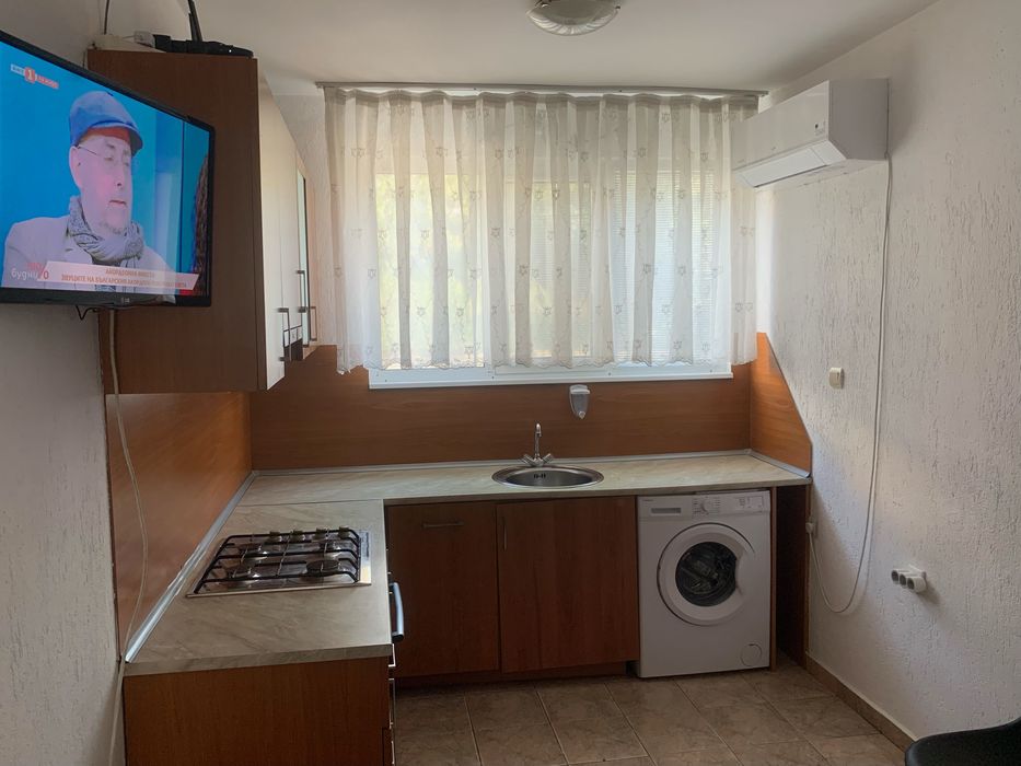 Дава се под наем Тристаен апартамент в Смолян, Стар център - 74 кв.м за 280.5 € - Снимка #3