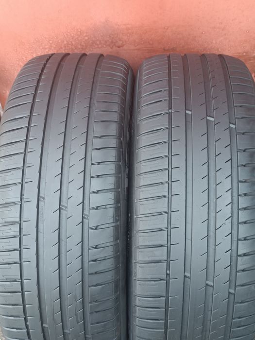 235/55/19 Michelin Дот 4523