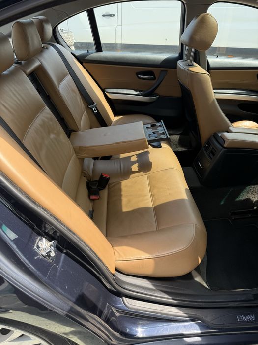BMW 320d Automata / Piele / Trapa / Navi
