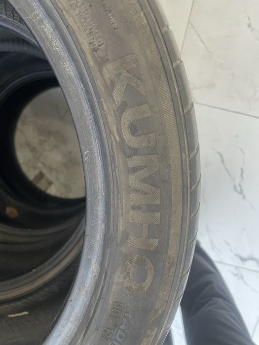 Продам резины 225/45/17