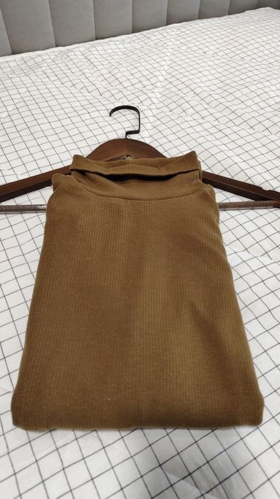 Водолазка р.46, блуза Maxmara р.44