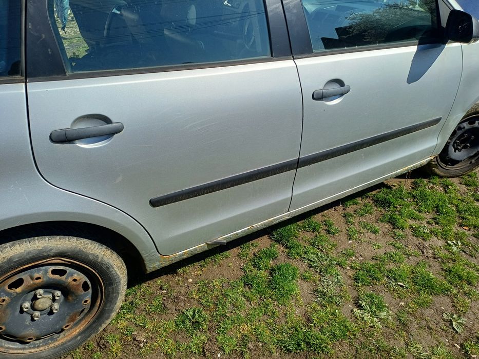 Dezmembrez,piese polo 9n 1.4 tdi BWB