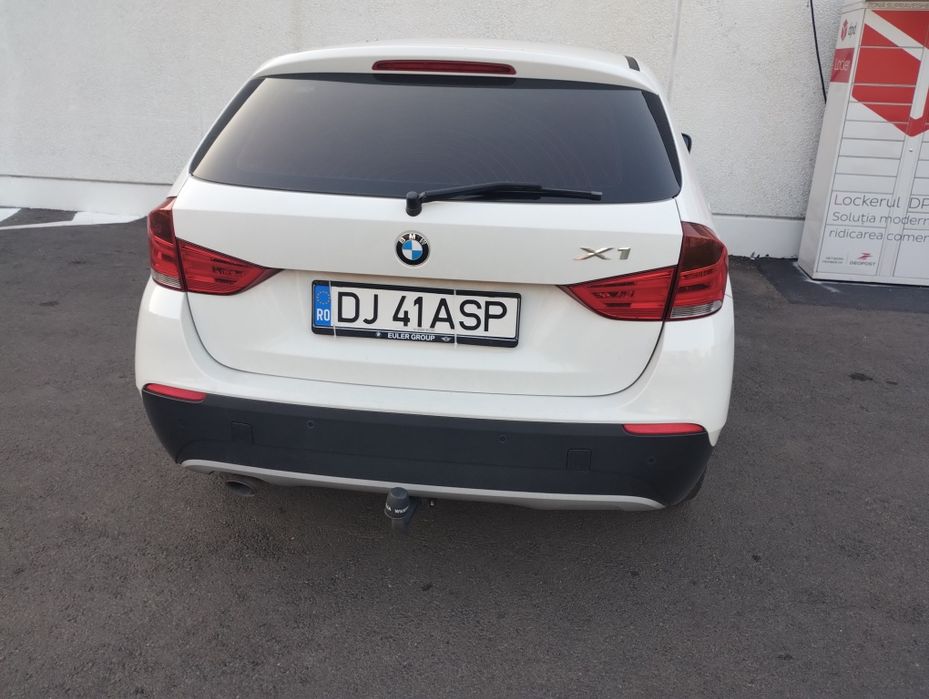 Vând BMW X1 sdrive