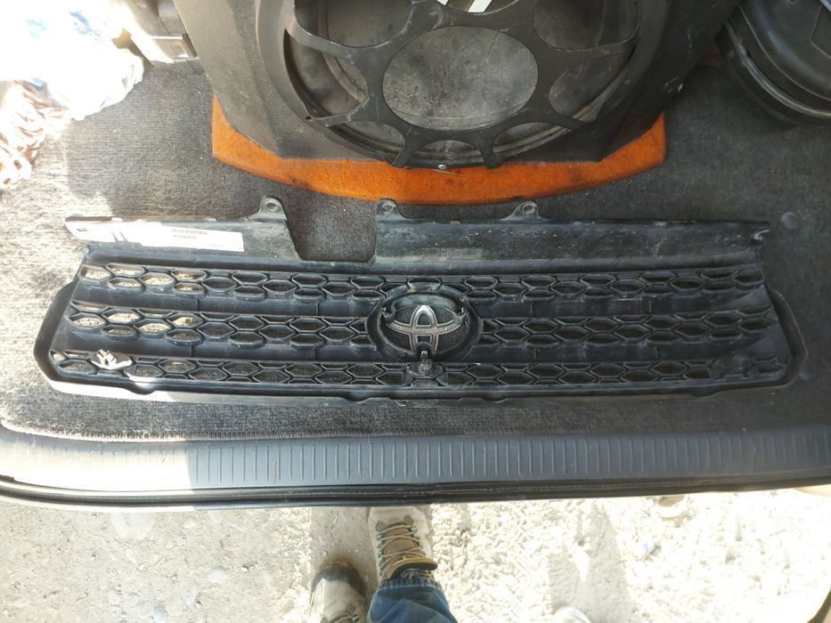 Решетка радиатора RAV4 2 поколение