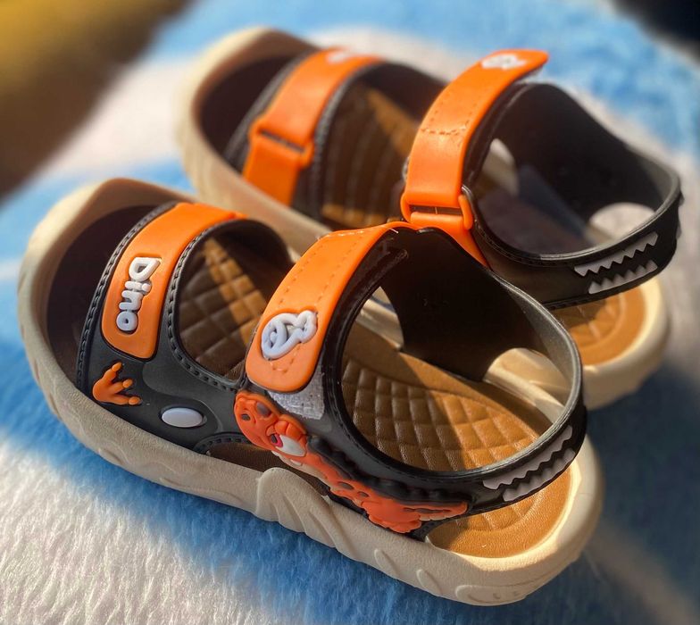 Детски сандали Dino, подходящи за плаж