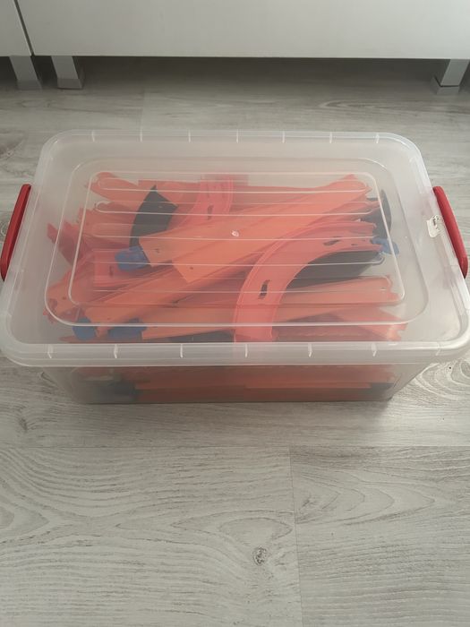 Piste pentru hotwheels