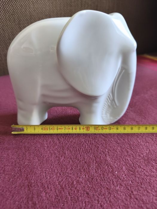 Decoratiune ceramica elefant