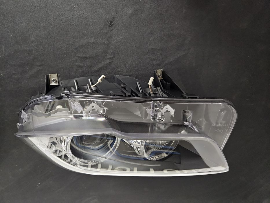 Far  Bmw seria 5 gt F07 xenon adaptiv