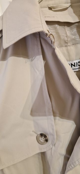 Trench Iconic by Marina Hoermanseder