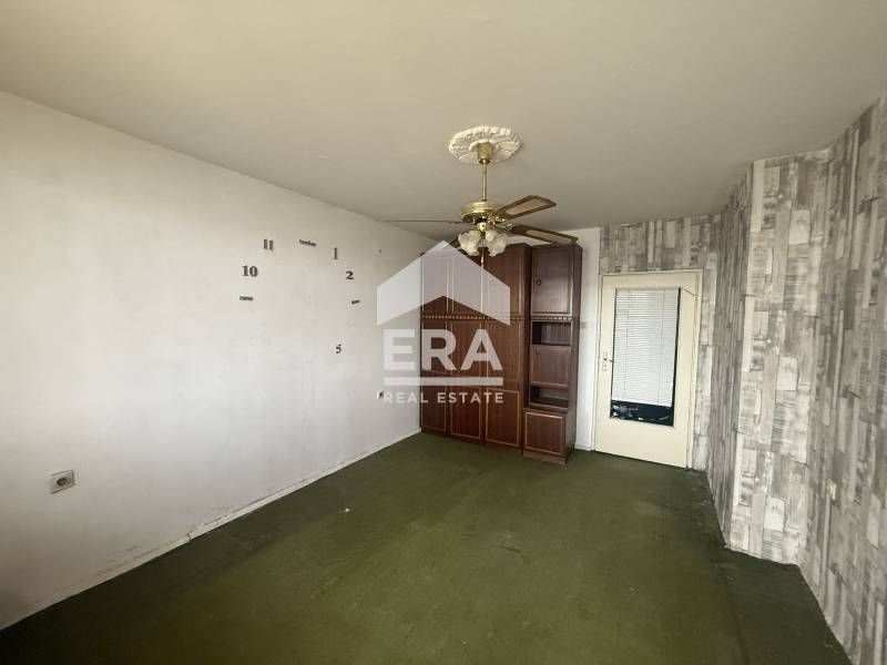 Продава се Двустаен апартамент в Русе, Здравец Изток - 63 кв.м за 733 €/кв.м - Снимка #6
