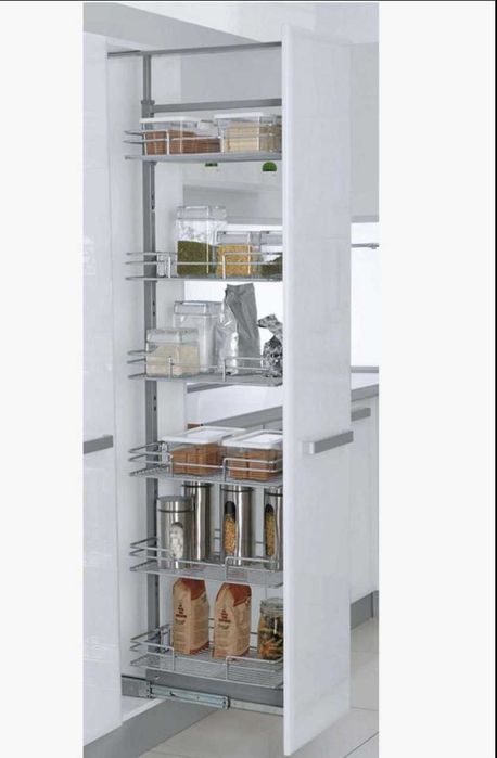 Кухненски килер за вграждане