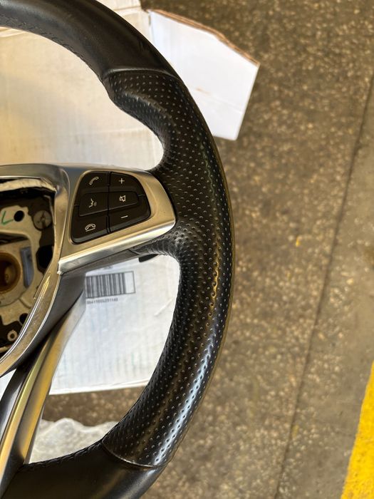 Волан MERCEDES AMG W205 W213 CLS CLA 2015-2019