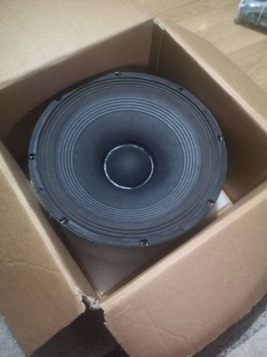 Difuzor 18 eighteen sounds