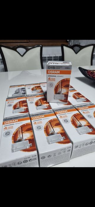 Vand becuri xenon philips si osram  d1s