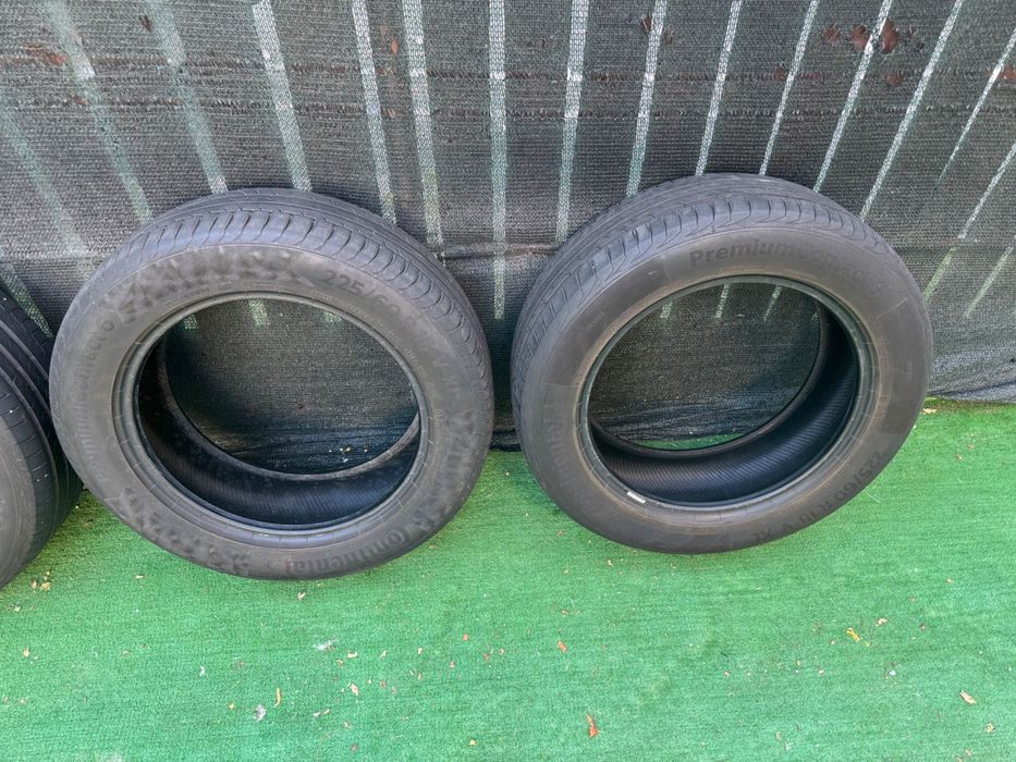 Set 4 Anvelope Vară SUV Continental PremiumContact 6 225/60 R18 V XL (DOT 2022 / 2020)
