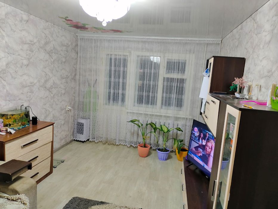 Продам квартиру .