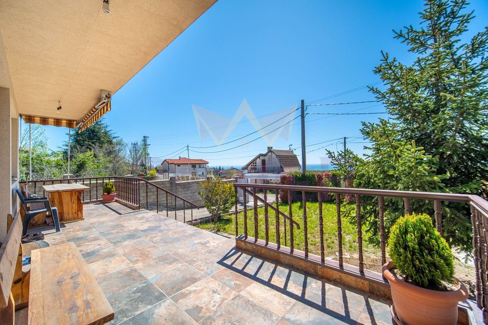 Продава се Къща в Варна, м-т Св. Никола - 209 кв.м за 2154 €/кв.м - Снимка #12