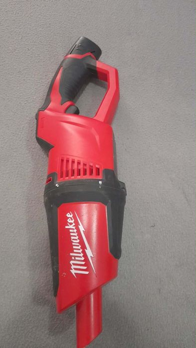 Milwaukee m12 Compact vacuum