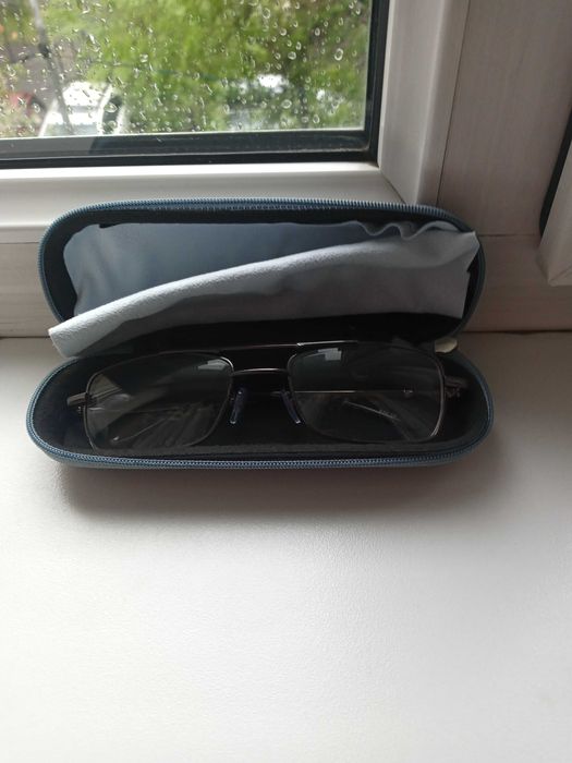 продам очки хамелеон новые