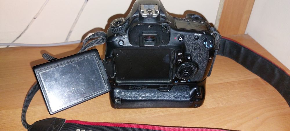 Продается Canon 60D