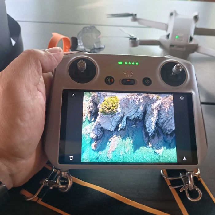 Дрон DJI Mini 3 Pro - Fly More Combo