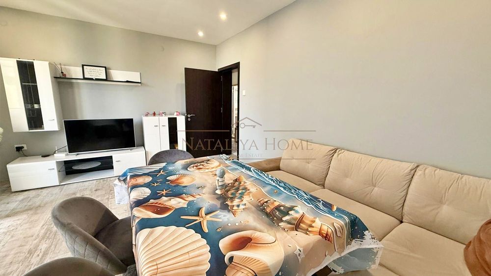 Етаж от къща с две спални под наем в кв.Сарафово, гр.Бургас