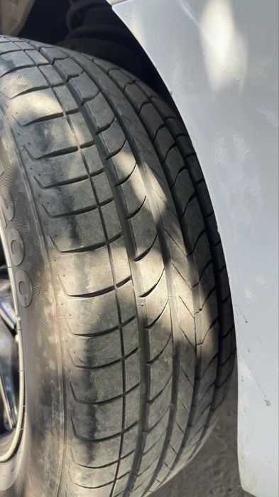Vossen 215/60/16 diska balon