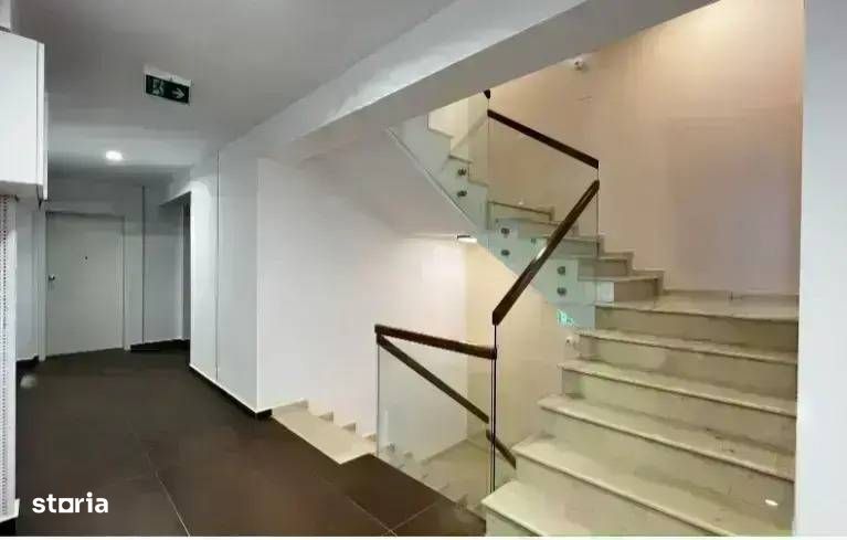 Unirii I Ap 2 camere | Terasa 40 mp I Comision 0 | Metrou 3 min |