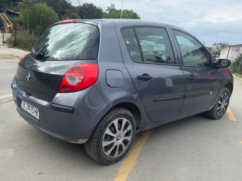 ОБСЛУЖЕНА !!! Продавам Рено Клио 3 1.2i