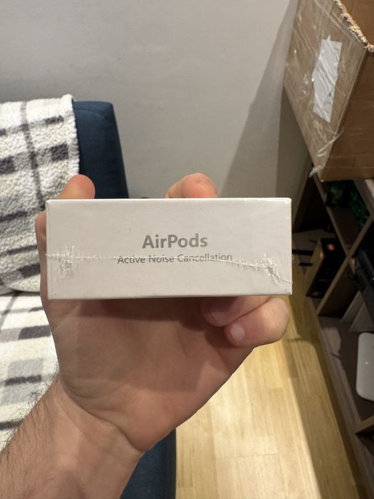 Casti generatia 4 wireles bluetooth