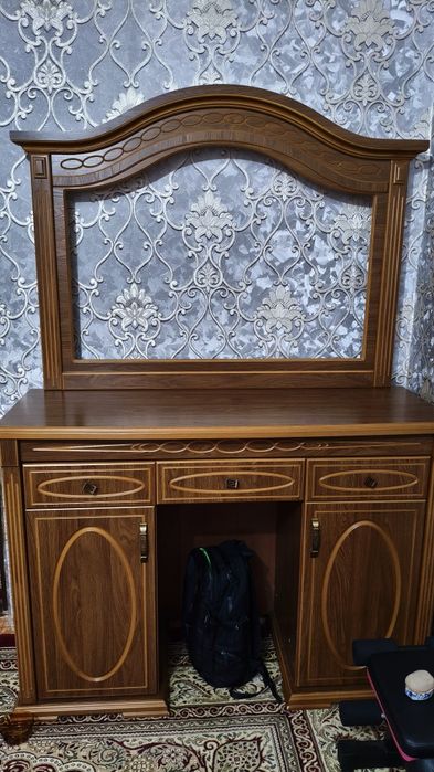 Tryumo sotiladi, holati yaxshi