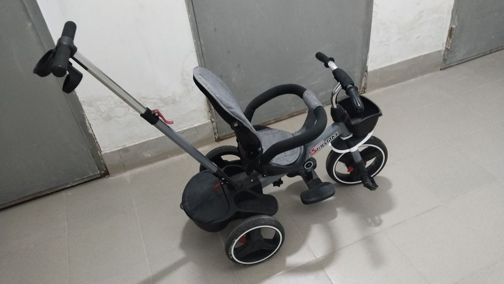 Детский трёхколёсный велосипед