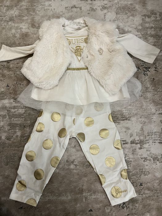 Дрехи на Гуес/Адидас