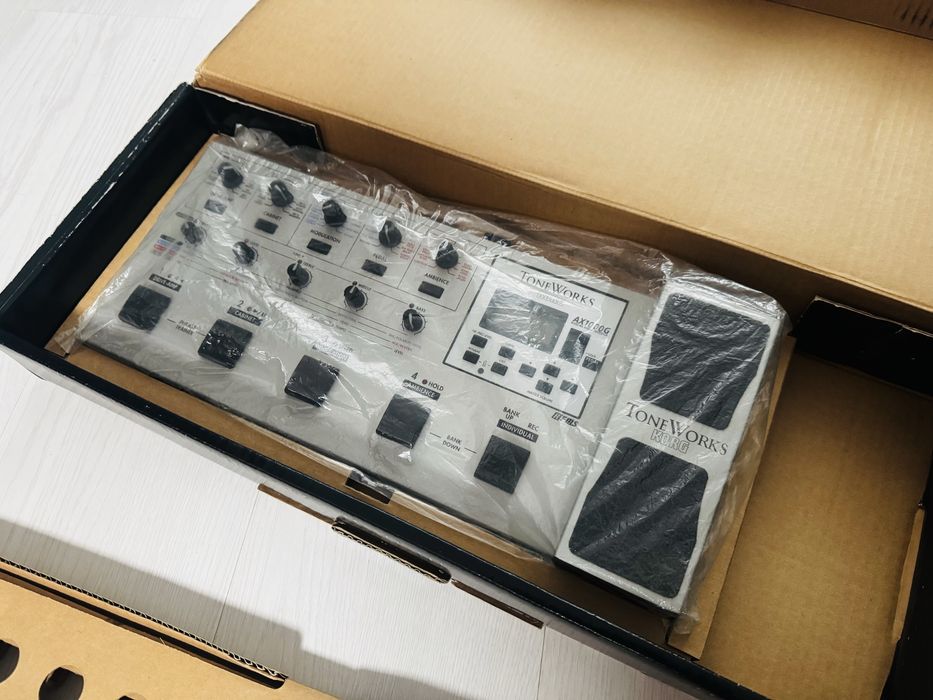 Процесор за китара KORG AX1000G! Чети описанието!