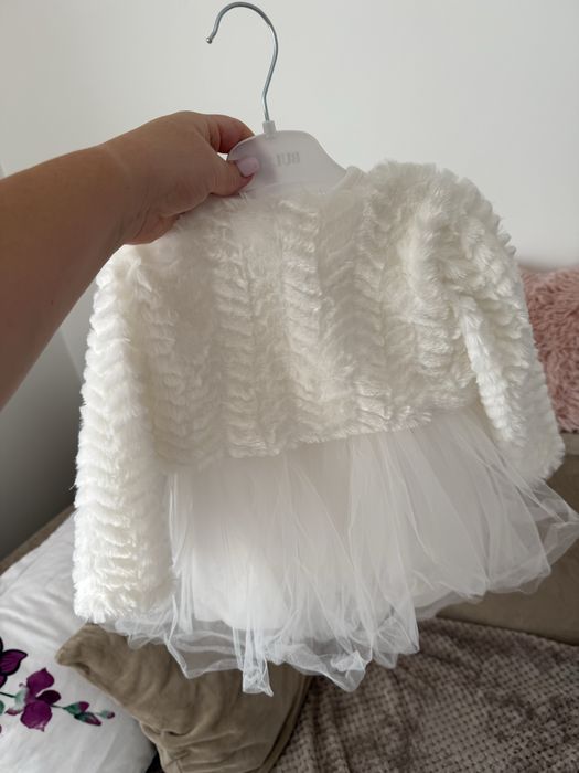 Rochita fetite marimea 86