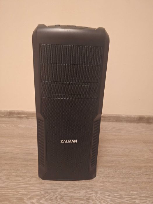 Carcasa Zalman Z3 Plus
