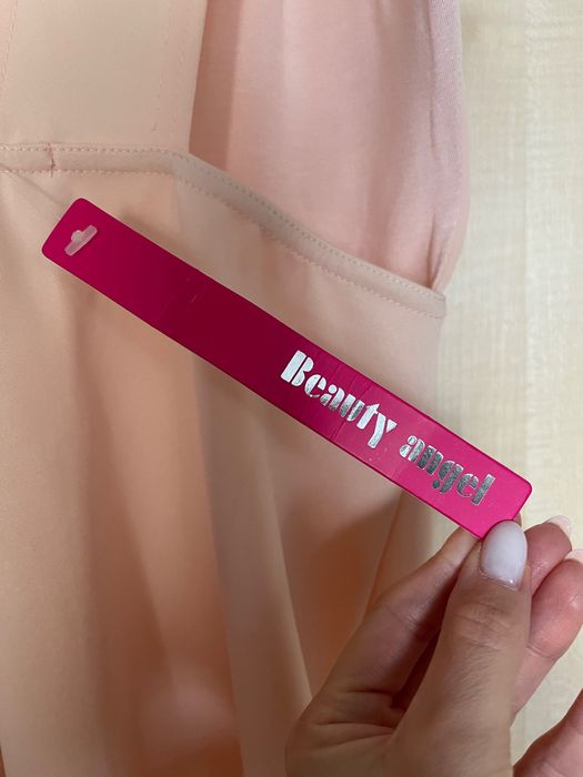 Rochie noua cu eticheta