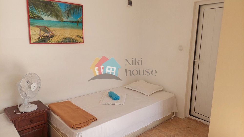 Продава се Къща в Бяла - 256 кв.м за 899 €/кв.м - Снимка #11