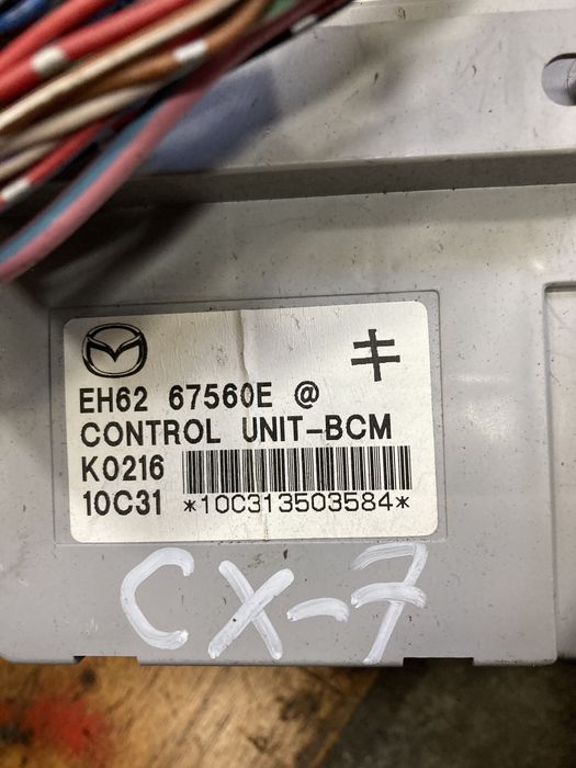 Mazda CX-7 2.2d 4x4 2010година BCM модул