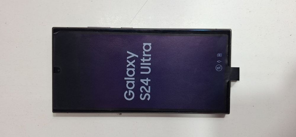 Samsung S24 Ultra (black 256)