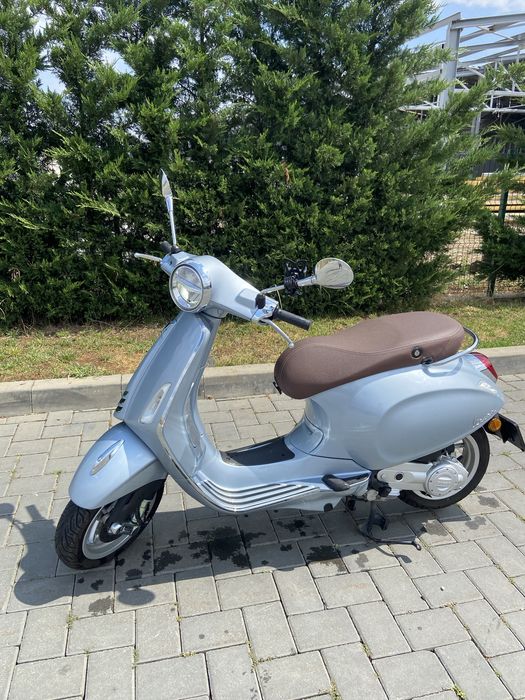 Vând Vespa Primavera 50cc – Stare impecabilă