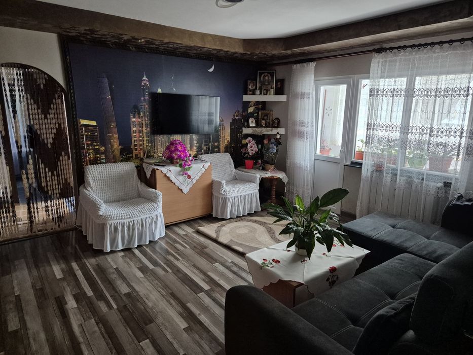 Apartament de vanzare la 5 minute de Mall