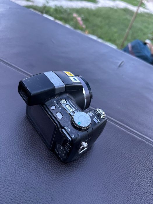 Aparat foto profesional Sony