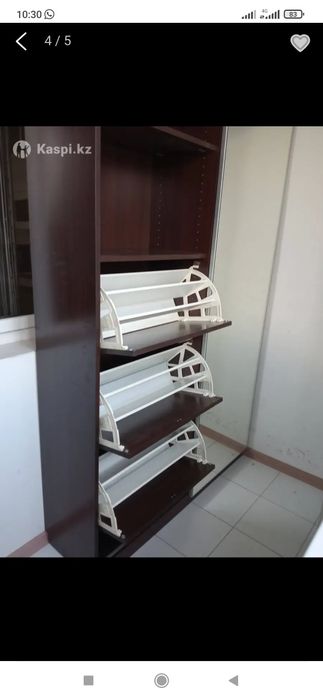 Прихожая со зеркалом.